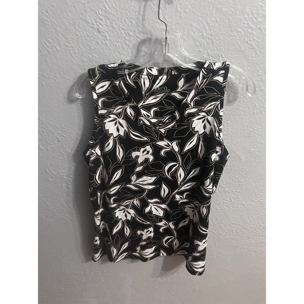 D&Co Beach Women's Black White Top Sleeveless Size Medium